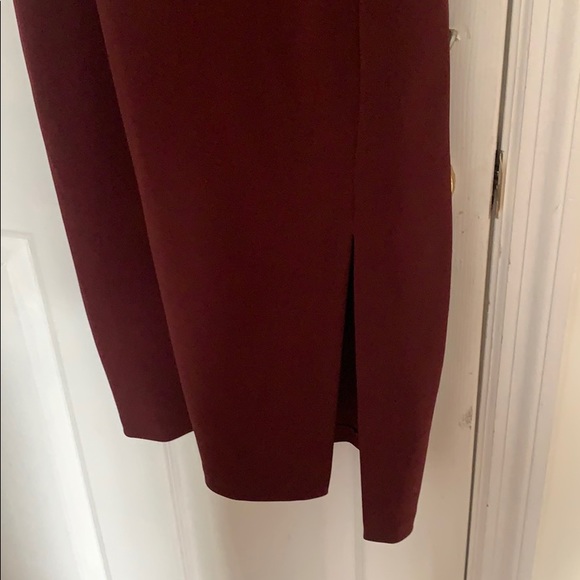 Express Dress - Picture 3 of 3